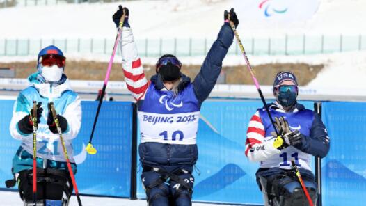 单怡霖夺得冬季两项女子6公里（坐姿组）银牌