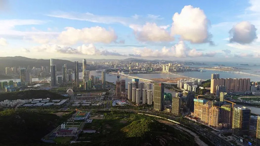 攻坚克难 砥砺奋进——从政府工作报告看2022年中国发展新走向