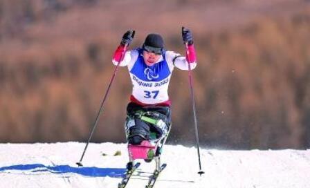 2金3银3铜——中国代表团喜迎开门红