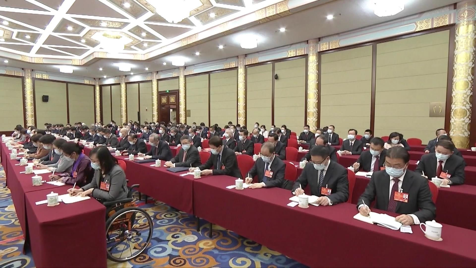 时政新闻眼丨连续第十年参加政协联组会，习近平强调这三个“底”
