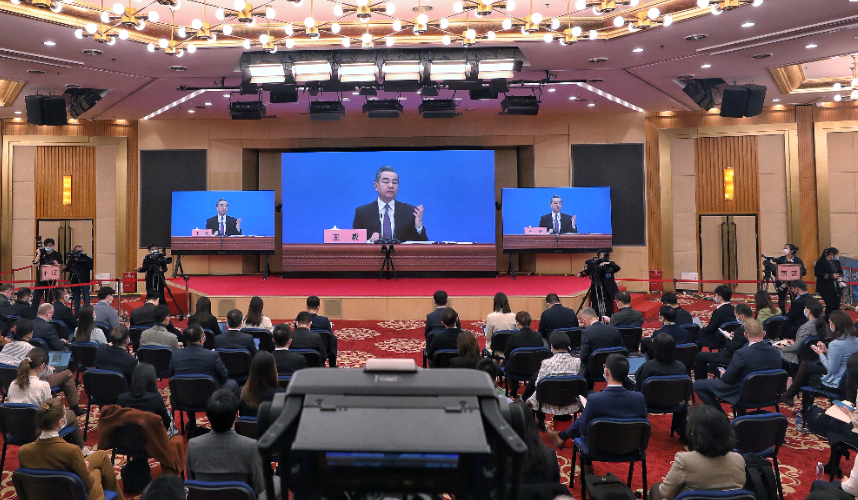 现场图来了｜国务委员兼外交部长王毅答中外记者问