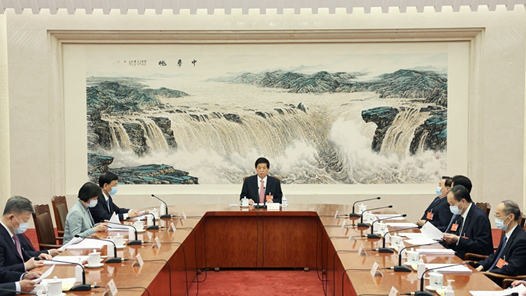 十三届全国人大五次会议主席团常务主席第一次会议举行 栗战书主持