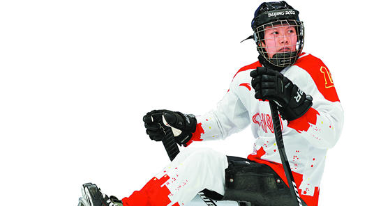 冰球场上唯一的“她”