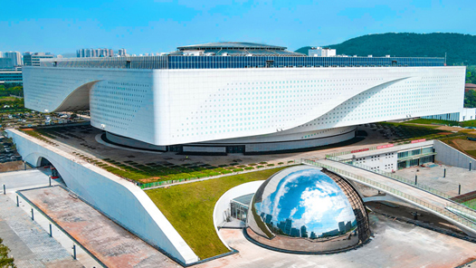 打造支撑中部崛起的科技创新支点——湖北代表团热议创新驱动发展