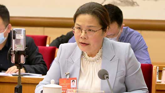 庹勤慧代表：为乡村培养更多中西医结合医生