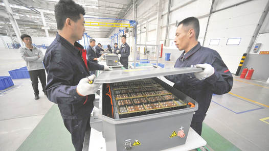 代表支招新能源汽车电池回收管理