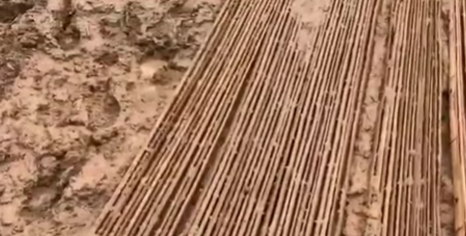 ��3��21�����������¹��������ح�·��ֳ��ѷ��ֲ��ַɻ��к���������֯��Ƭ