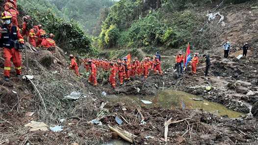 ��д����һ����ϻ���ҵ�����Ѱ�ֳ�����