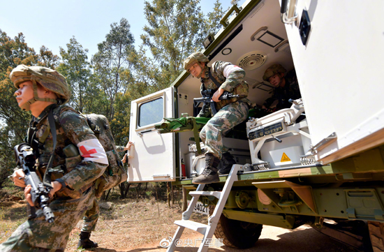 敌情不断复杂环境锤炼卫勤尖兵