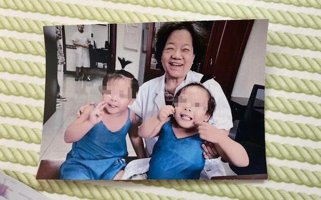 �й�ְ����չ�������ҽ��ʦ�������մ��ã�Ůְ��ר���������ذ�����Ů�� ���в������Σ�4��