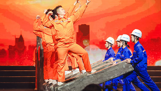 庆祝“五一”湖北职工文艺汇演活动精彩上演