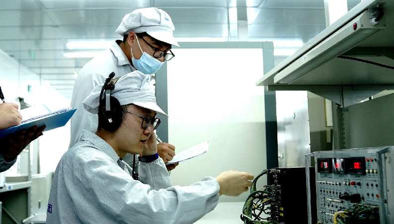 镜观中国丨青春在这里闪光