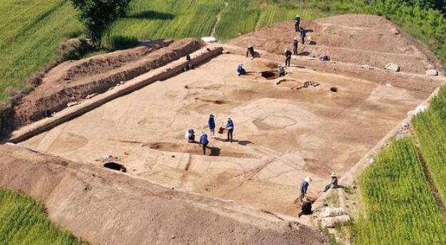 ȫ���״���600�������ѧ������У��������ֱ�����