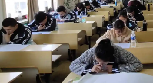 Ϊ�����ھ��У����ü��࿼�㣿����н�����������Ժ��Ӧ�����߿������ȵ�����