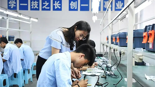 �ҹ�ְҵ����10����רҵ���·��ȳ���70%