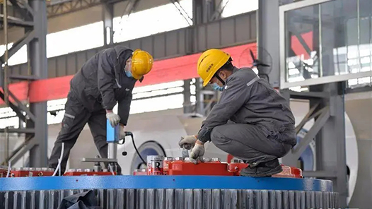 ������������أ��������ж����Ϻ��������������ҵ��ְ������ͨ����·