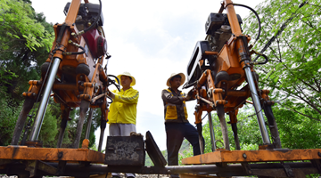 【2022·劳动创造幸福】铁路工务人