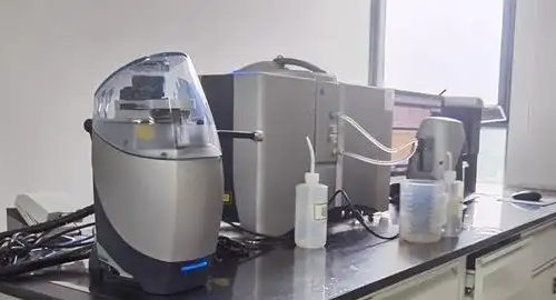 ��Ͷ�ʳ�10���� �й��񺽴�ѧ��ǿʵ���ҽ���