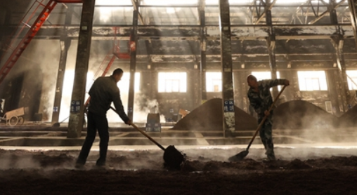 【2022·劳动创造幸福】酿酒人