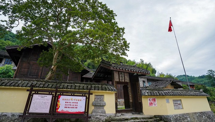 ܽ ʱòحҵ+̡ɽ򡰳ɽ