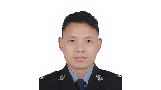 第十七届全国职工职业道德建设评选表彰候选标兵个人邱军事迹