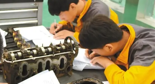 ����ʵϰ�����̰� �����Ϸ�ְУ��ʵϰʵѵ����