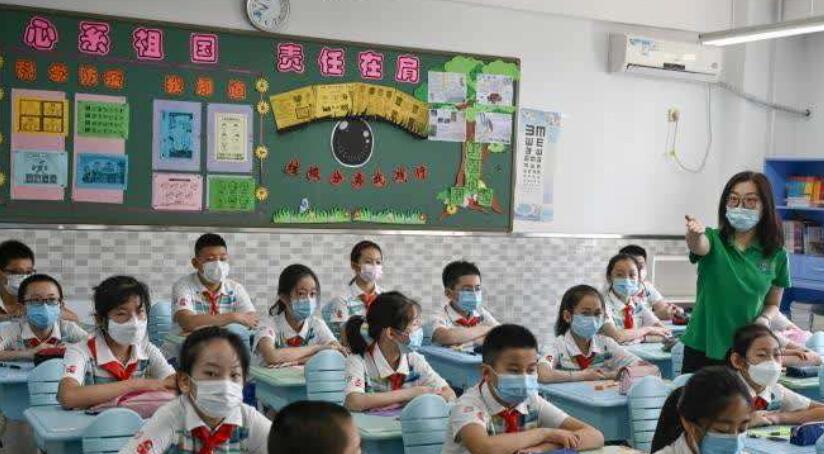 ������������������п�����Сѧ�׶�԰��У����������ͨ��