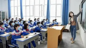 中国这十年｜教育部：十年间本科以上学历教师占比由47.6%提高至77.7%