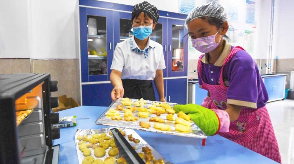 ��ʿγ̴ٽ�����ȫ�淢չ