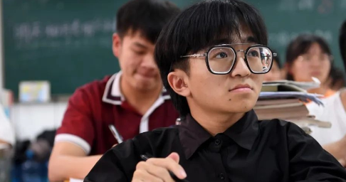 ŤŤ���к������߿���һ����44��