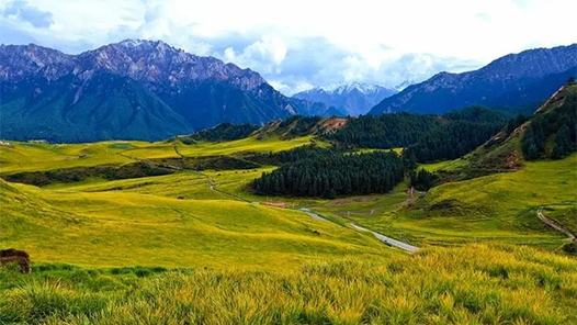 ܽ ʱ߽౱ɫ͸ڷչɫ