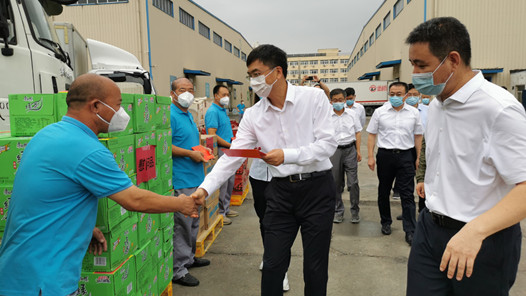 ��ʵ��չ��ת���������ٷ�չ���ȶ���ר���ж� �ڴٽ���ҵ��չά��ְ��Ȩ����չ�ֹ��ᵣ��