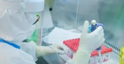 ������������ȷ�ﲡ��17�� ��֢״��Ⱦ��140��