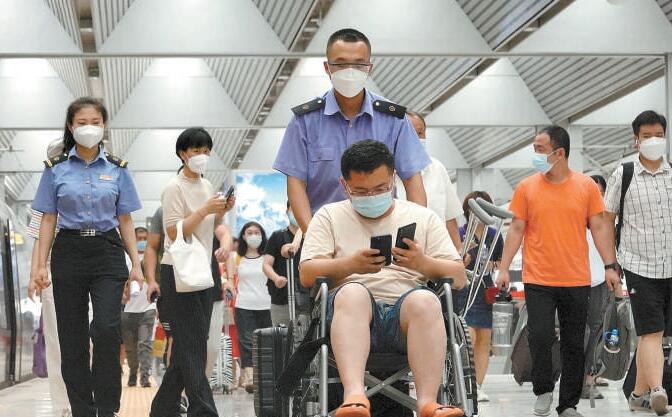 ���𳵳�����վ������Ϊ72Сʱ��