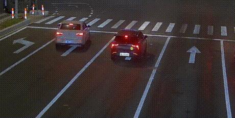 ����ʵ�߱�����ع⣬������������������