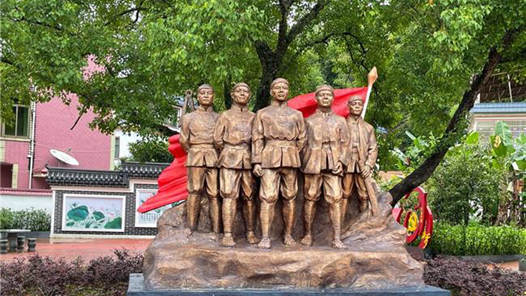 �����ӿڴ壺����ɫ����ׯ������