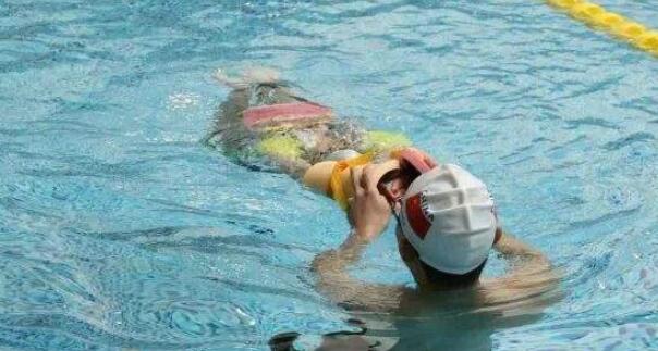 ��Ӿ���������⣬˭�õ���