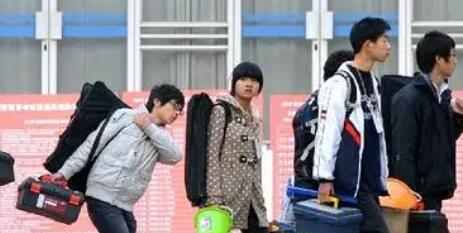 ���п�ʼ��С�����ƭ��