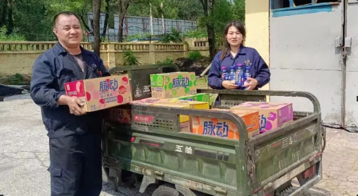 辽宁工会为户外劳动者撑起一片“绿荫”