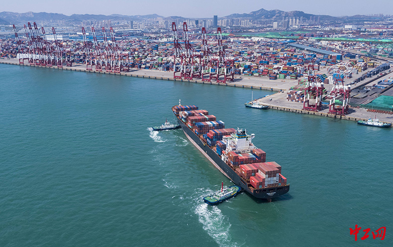 现代海洋产业体系初步形成,世界一流港口建设取得突破性进展,海洋生态