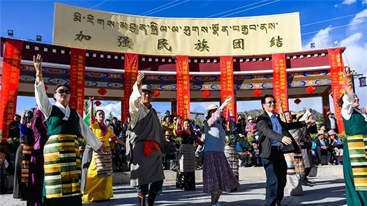 中国这十年·系列主题新闻发布｜推广普及国家通用语言文字 保障少数民族语言文字权利