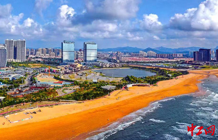 青岛灵山湾畔 西海岸新区宣传部供图