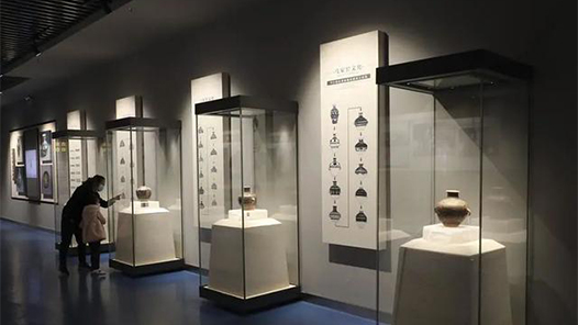 中国这十年·系列主题新闻发布｜文旅部：文旅产业创新创造活力迸发 “云看展”等新业态加速崛起