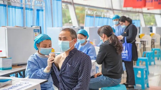 国家卫健委：全国累计报告接种新冠病毒疫苗343332.8万剂次