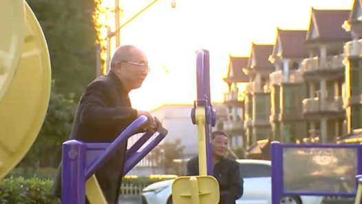 十年来，我国基本建成了中国特色社会救助体系