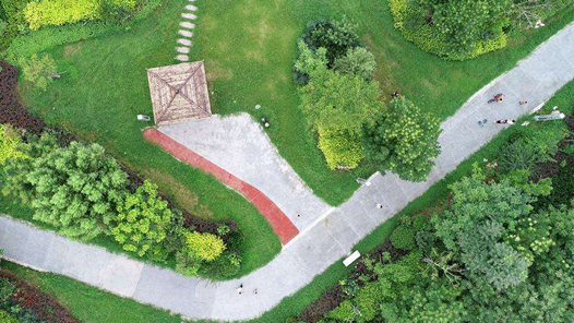 住房和城乡建设部：2021年我国人均公园绿地面积14.87平方米