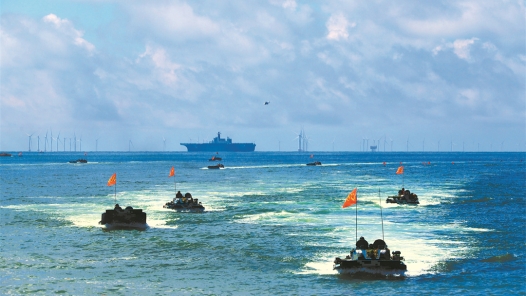 喜迎二十大｜东部战区联指大厅“零点”后