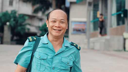 这十年·奋斗在路上之全国劳模 | “海岛投递员”谢坚：邮寄的终点是幸福