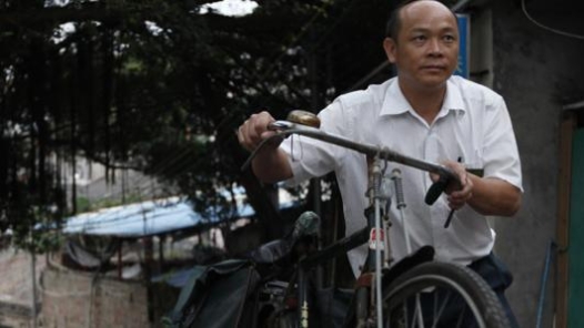 最美职工 | 谢坚