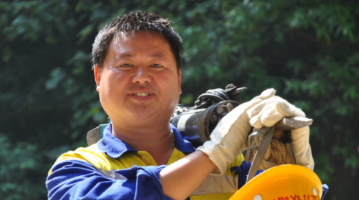 最美职工 | 鲁朝忠